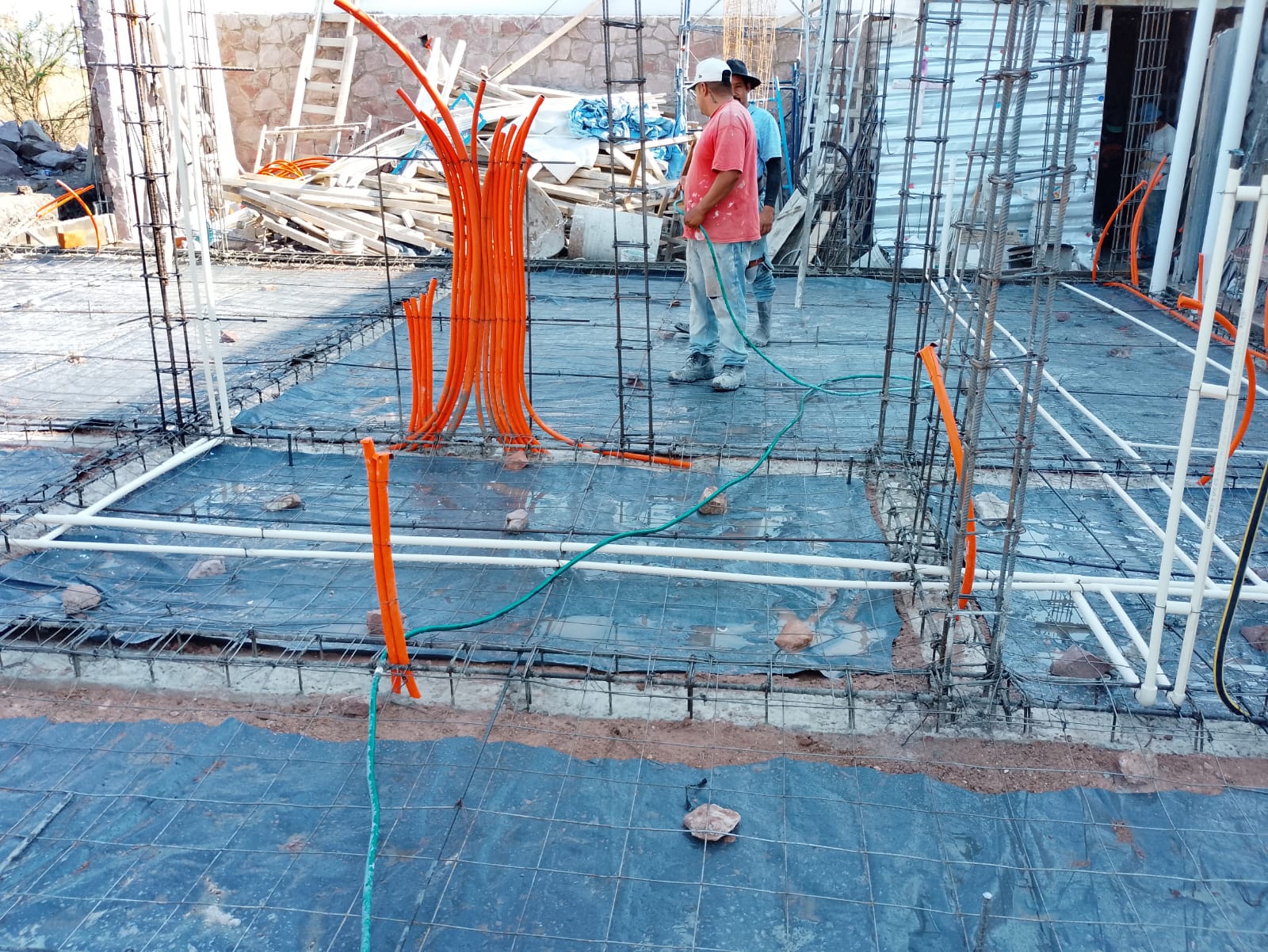 Imagen de servicio de fontanería y electricidad 2