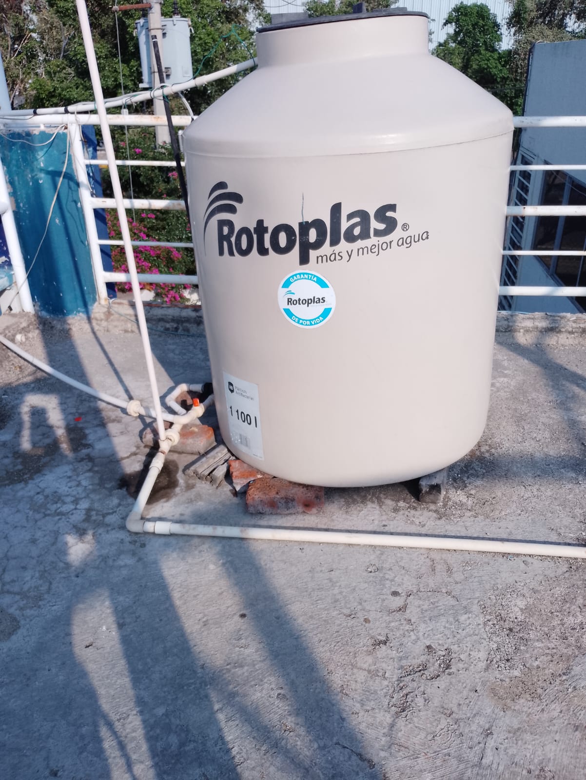 Imagen de servicio de fontanería y electricidad 9